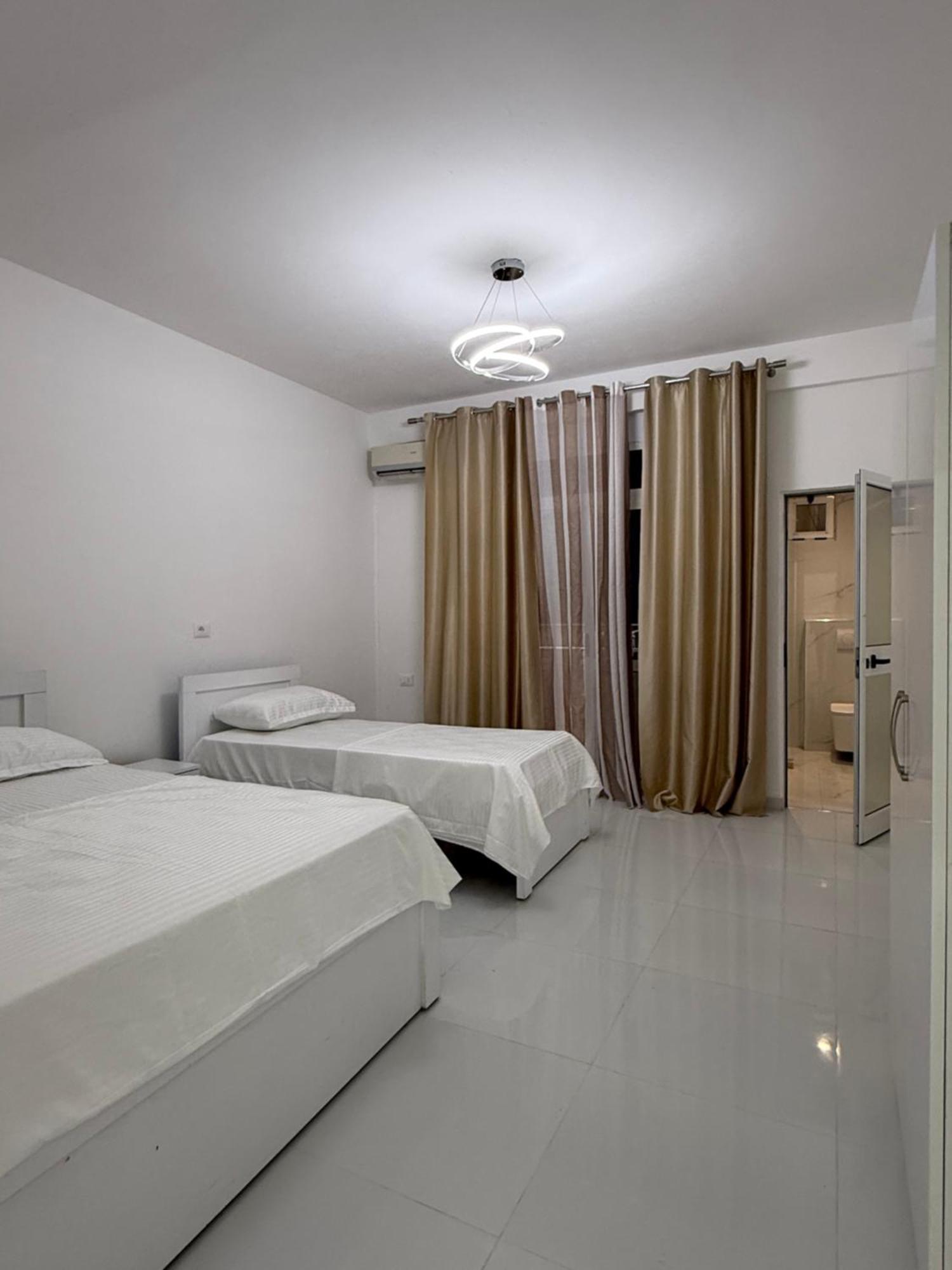 Elio'S Room Durrës Zewnętrze zdjęcie